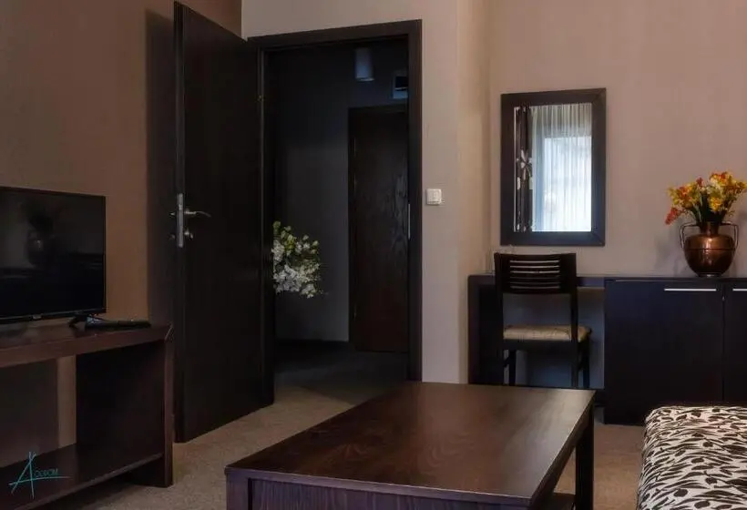 バルコニー付スイート, Ostrova Holiday Village