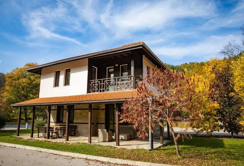 ３ベッドルームハウス, Ostrova Holiday Village