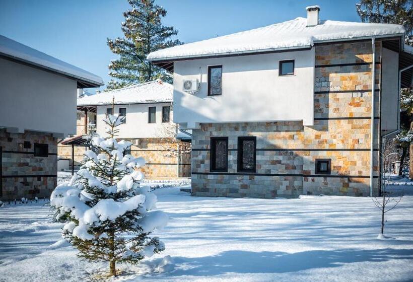 منزل 3 غرف نوم, Ostrova Holiday Village