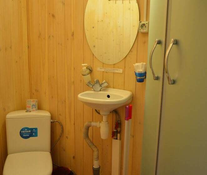 اتاق استاندارد, Rodeo Park