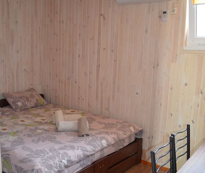 اتاق استاندارد, Rodeo Park