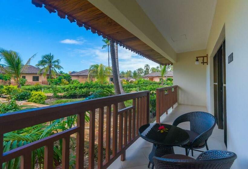 スタンダードバンガロー, The Sands Beach Resort