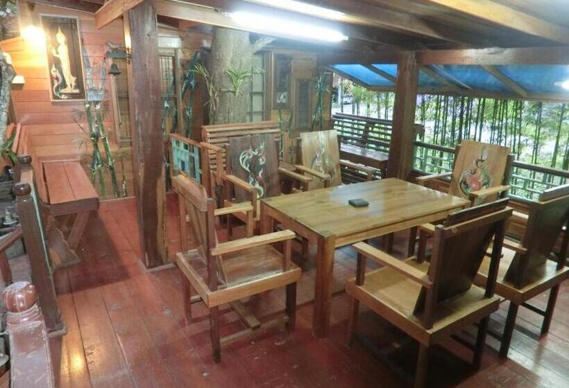 بنجلو سوبيريور, Klong Suan Plue Resort