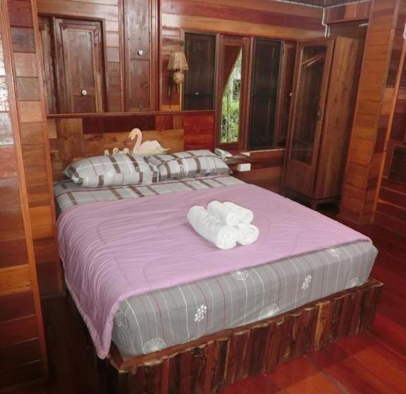 高级洋房, Klong Suan Plue Resort