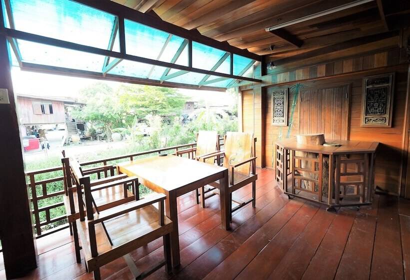 بنجلو سوبيريور, Klong Suan Plue Resort