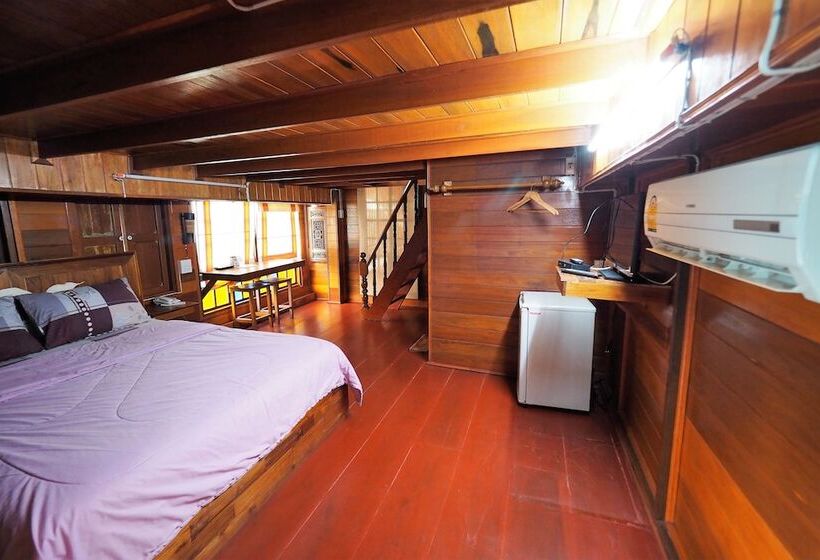 بنجلو سوبيريور, Klong Suan Plue Resort