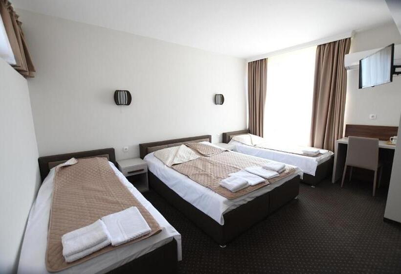 اتاق استاندارد چهار تخته, Atrijum Apartments And Rooms