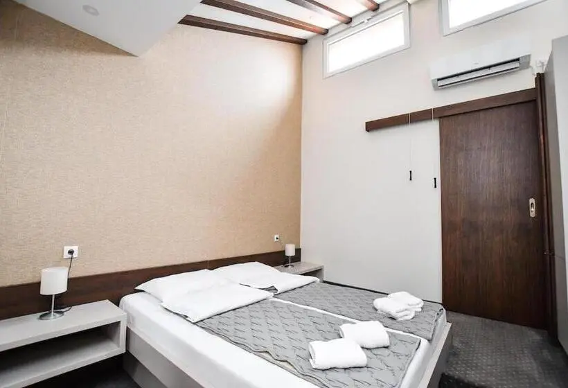 اتاق استاندارد, Atrijum Apartments And Rooms