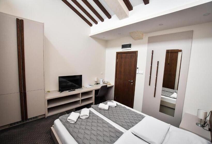 اتاق استاندارد, Atrijum Apartments And Rooms