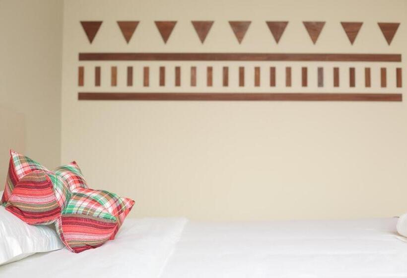 带阳台的高级房间, Navela Hotel & Convention