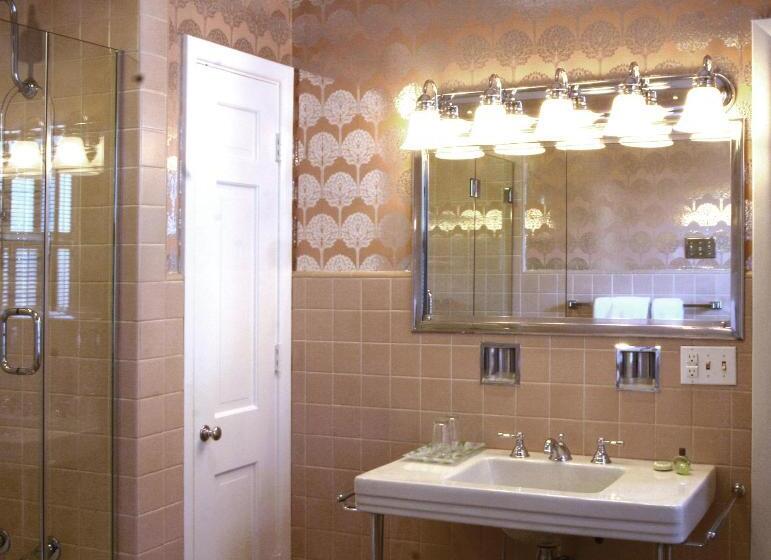 Люкс Deluxe Кровать Кинг, Charred Oaks Inn