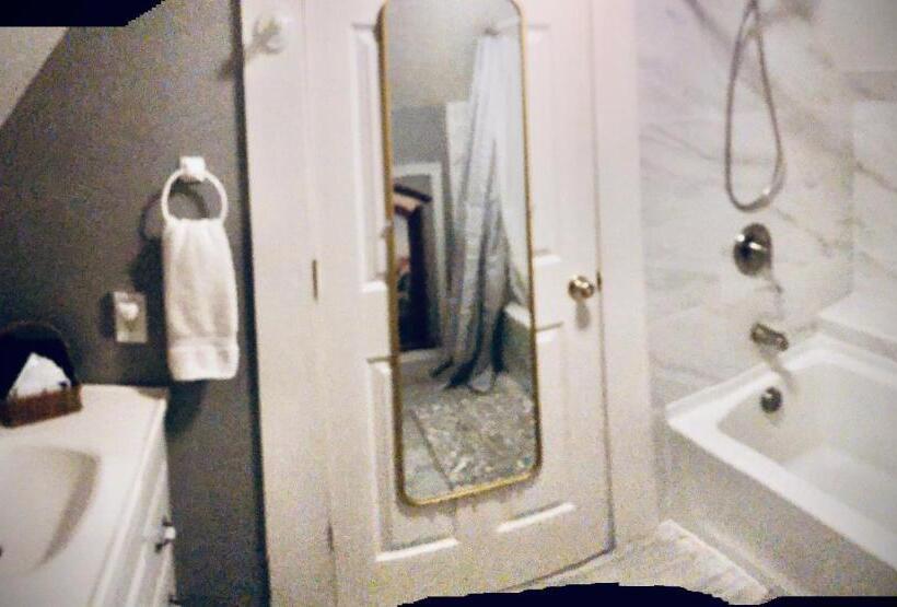 Номер Стандарт Совместная Ванная, The Whitmore Inn