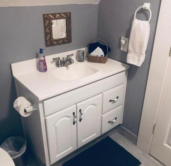 Номер Стандарт Совместная Ванная, The Whitmore Inn