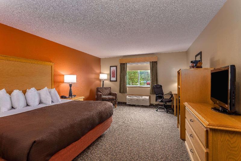 キングサイズベッドのスタンダードルーム, Americinn By Wyndham Boscobel