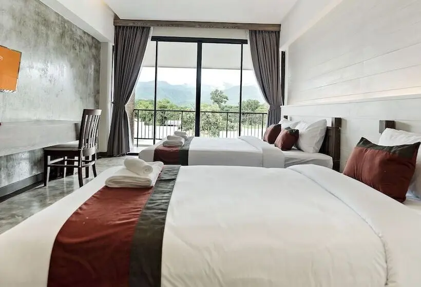 اتاق لوکس سه تخته, B2 Mae Hong Son Premier