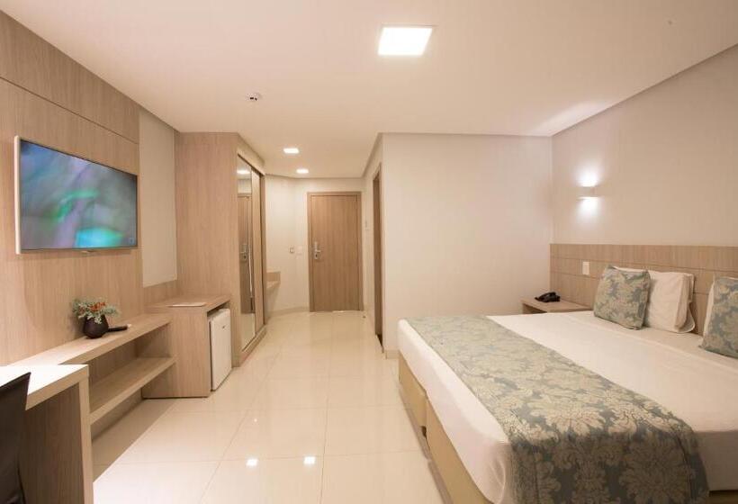 Номер Deluxe, Solaris