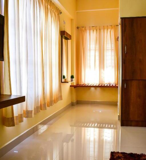 اتاق لوکس, Vasathi