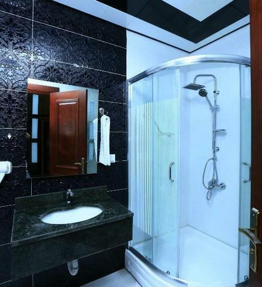 חדר סטנדרט, Spring