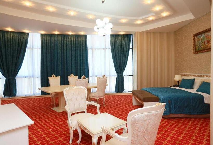 חדר סופריור, Spring