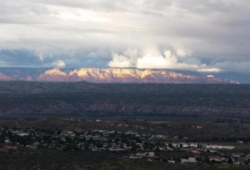 جناح ديلوكس, The Arizona Lighthouse B&b