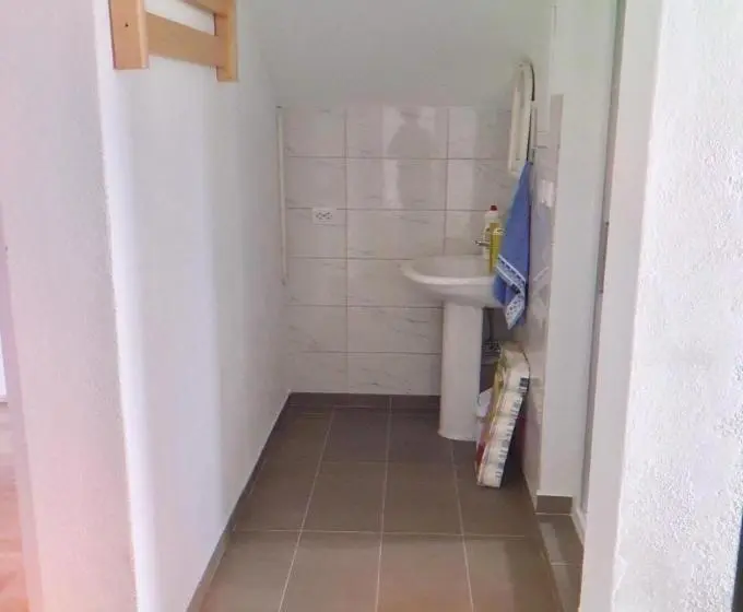 اتاق کلاسیک چهارنفره, Guest House Ulnika