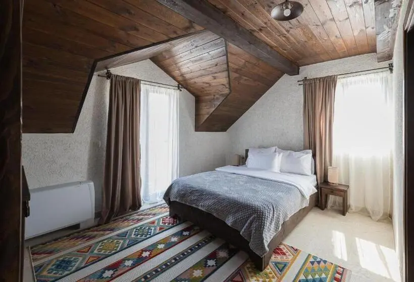 استودیوی لوکس, Bistrička čaršija