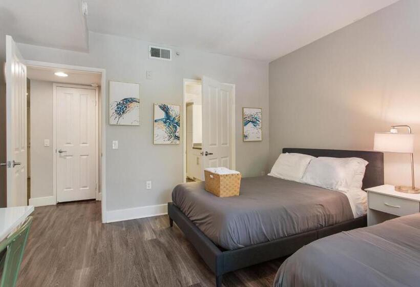 バルコニー付きスタンダードルーム, Santa Monica 2bedrooms Pool&gym&free Parking