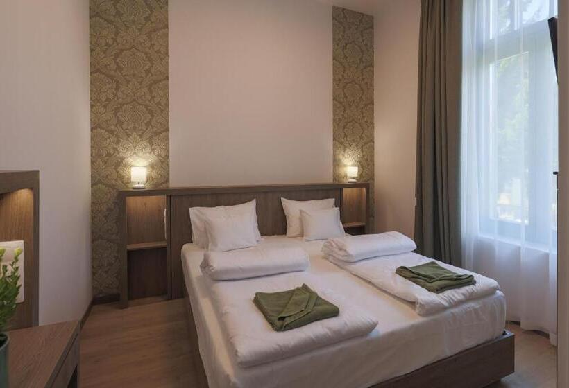 Апартаменты 1 Спальня, Turul Villa