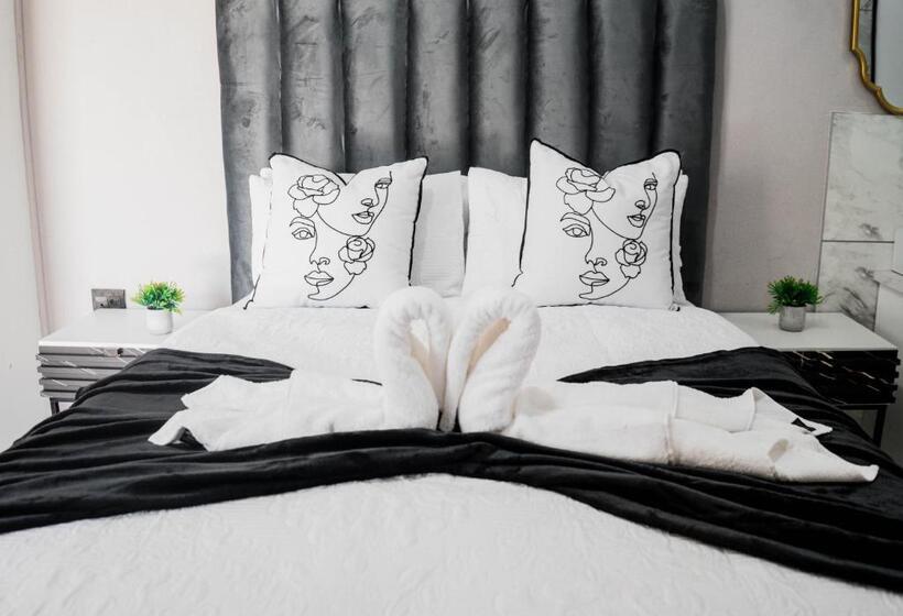 חדר סטנדרט נוף לבריכה, Plein On Suid Guesthouse