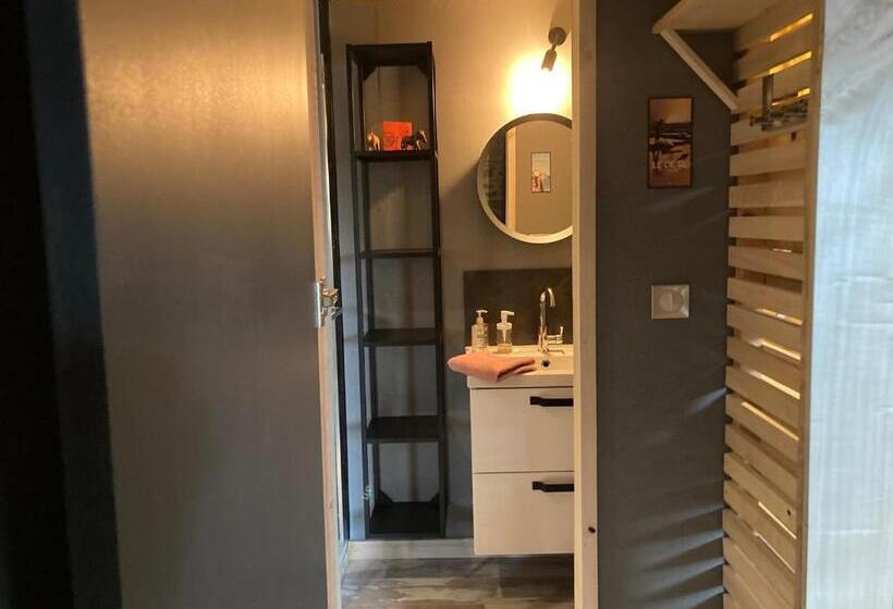 غرفة عائلية, Chez Walter Et Camille