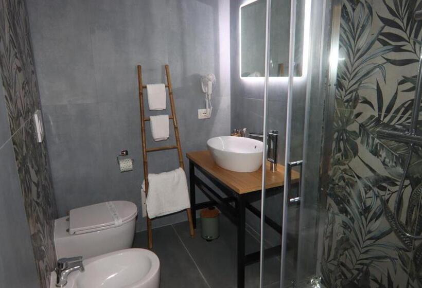 غرفة قياسية, La Dimora Del Generale