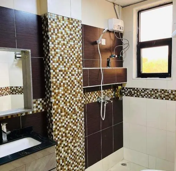 اتاق استاندارد یک نفره, Juba Optimum
