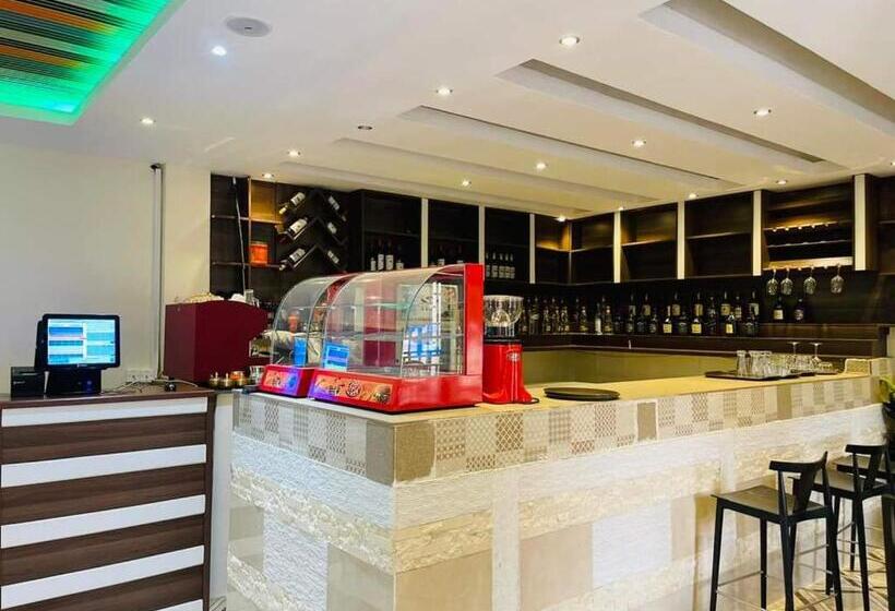 اتاق استاندارد یک نفره, Juba Optimum