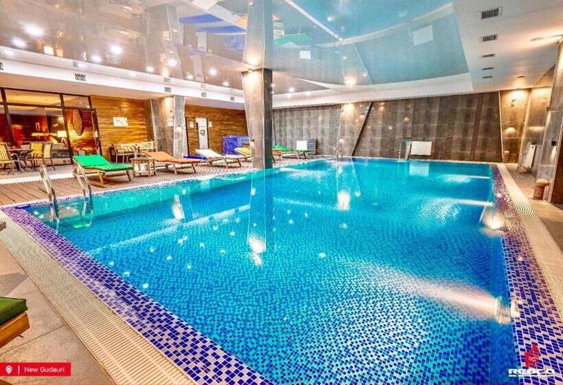 استودیو خانوادگی, New Gudauri Twins 126