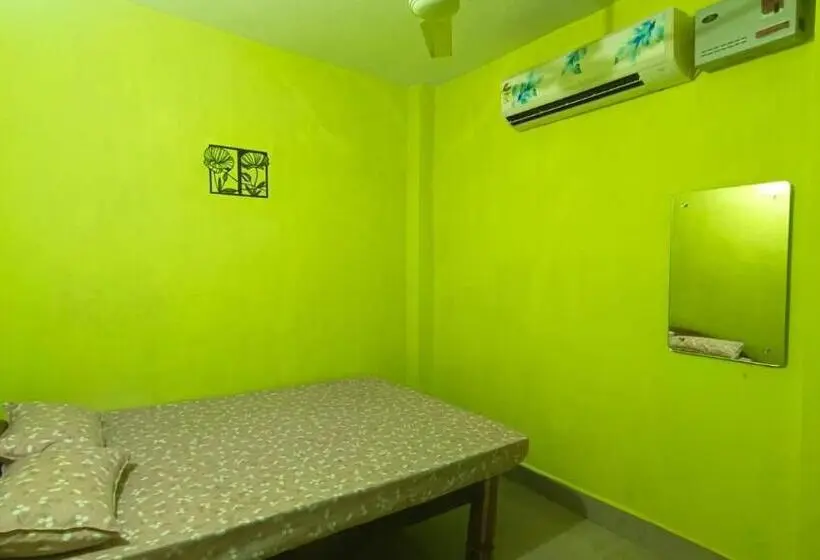 اتاق اکونومی, Rathipriya Inn