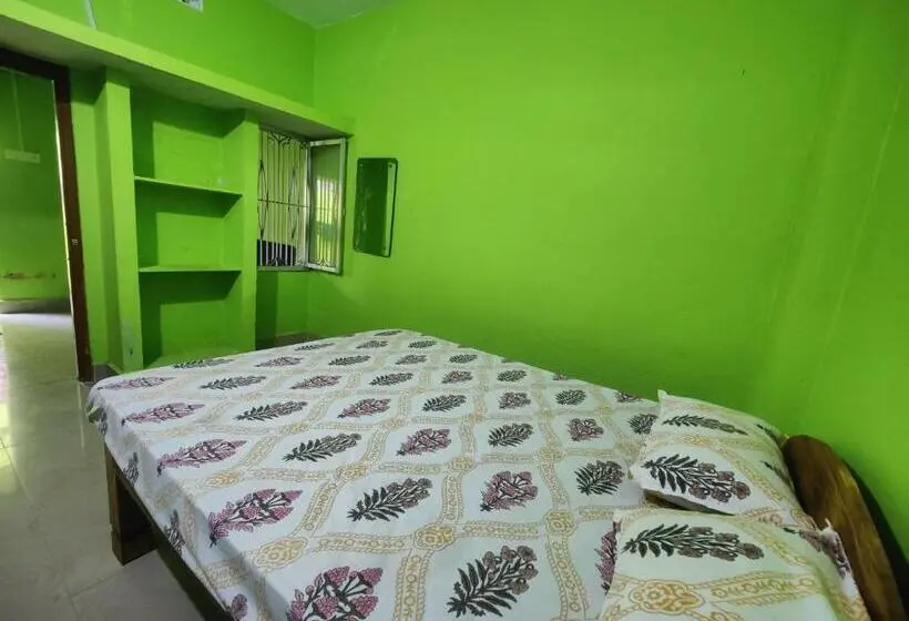 اتاق اکونومی, Rathipriya Inn