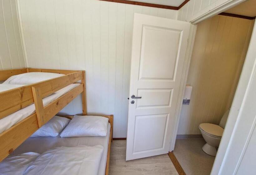 Трежместный Номер Economy, Tretten Kro Og Motell