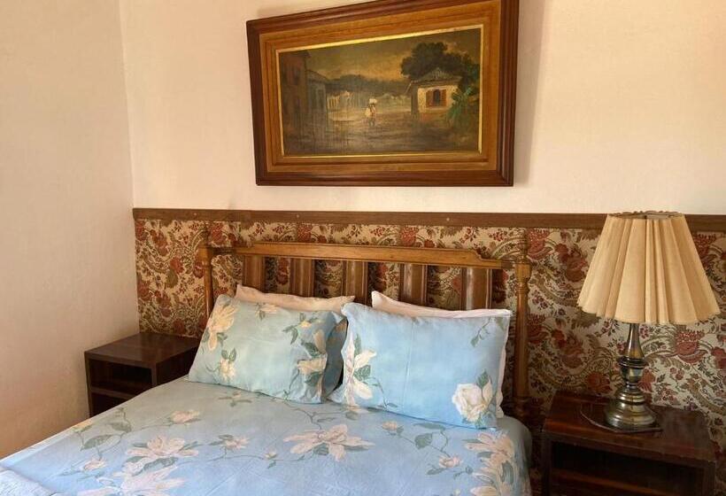 سوییت با چشم‌انداز کوه, Casarão Coimbra Pousada Colonial