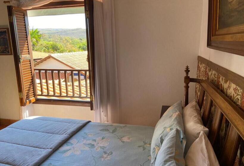 سوییت با چشم‌انداز کوه, Casarão Coimbra Pousada Colonial