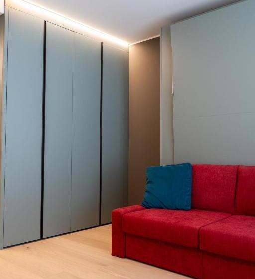 سوییت جونیور, Arbed Living Hotel   Supercharger