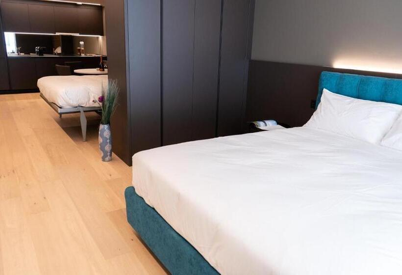 Полулюкс Повышенной Комфортности, Arbed Living Hotel   Supercharger