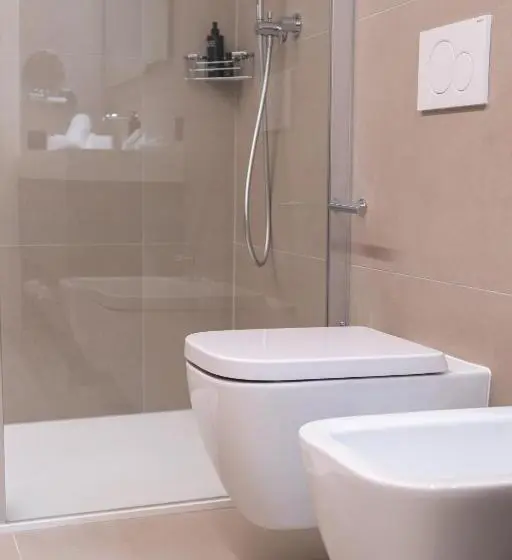 キングサイズベッドのデラックススイート, Arbed Living Hotel   Supercharger