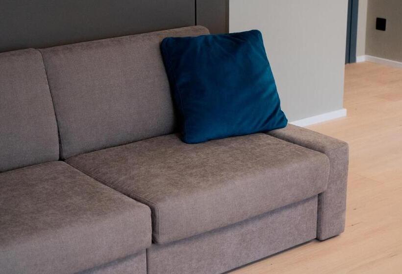 Люкс Deluxe Кровать Кинг, Arbed Living Hotel   Supercharger