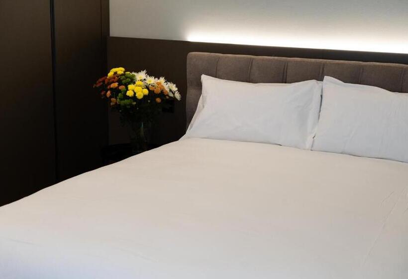 Люкс с Балконом, Arbed Living Hotel   Supercharger