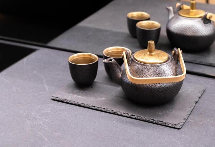 Люкс Кровать Кинг, Arbed Living Hotel   Supercharger