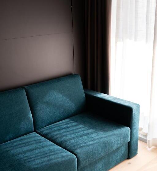 Люкс, Arbed Living Hotel   Supercharger