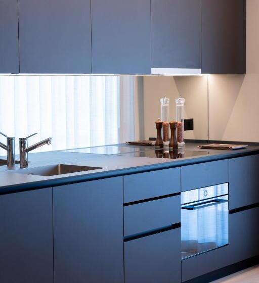 Президентский Люкс, Arbed Living Hotel   Supercharger