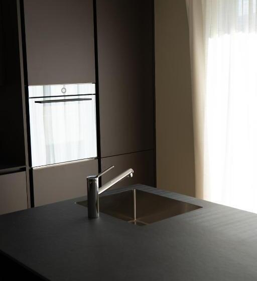 Президентский Люкс, Arbed Living Hotel   Supercharger