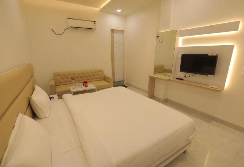 豪华房间, Ganpati