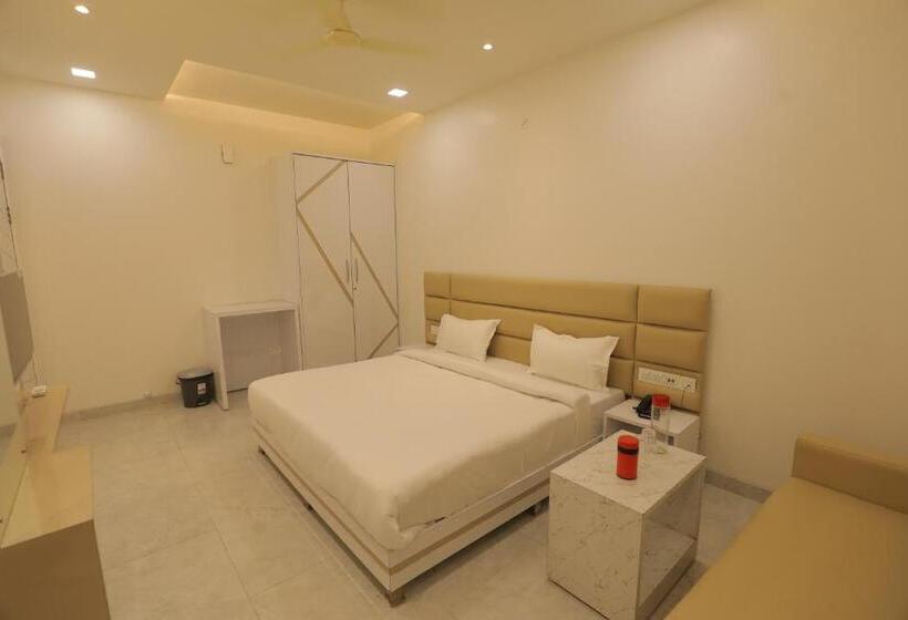 豪华房间, Ganpati